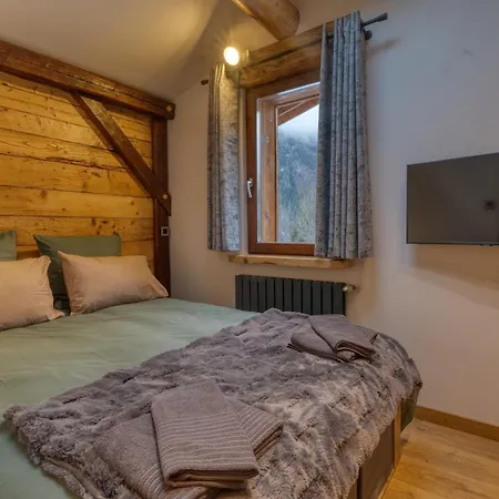 *nouveau* Chalet *