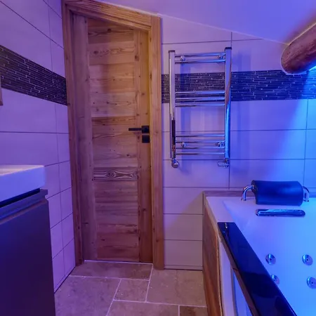 Chalet *nouveau* *